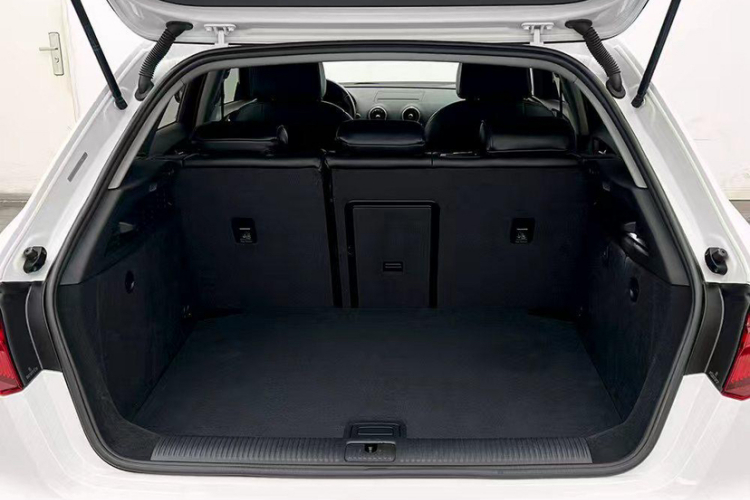 奥迪A3 2017款 Sportback 35 TFSI 进取型车身外观6002