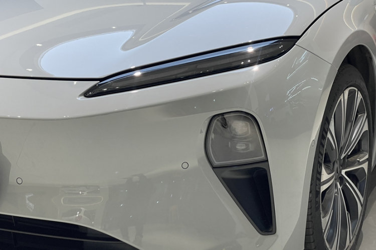 蔚来ET5T 2023款 75kWh Touring车身外观6011