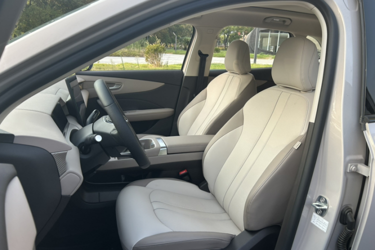 名爵 MG ES5 2025款 425plus 后驱版中控内饰7003