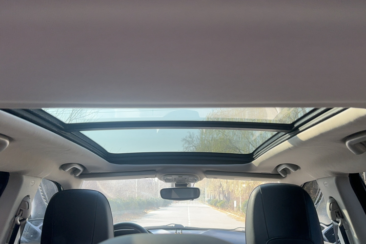 Jeep 指南者 2017款 200T 自动家享版局部细节22