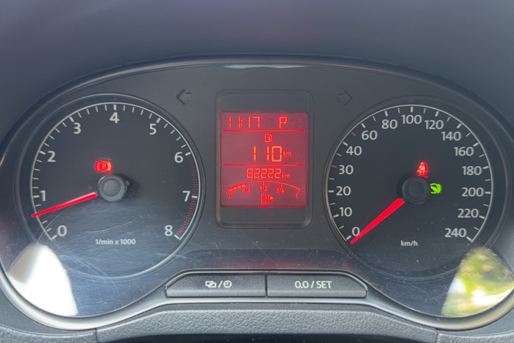 大众 Polo 2013款 1.6L 自动舒适版中控内饰15