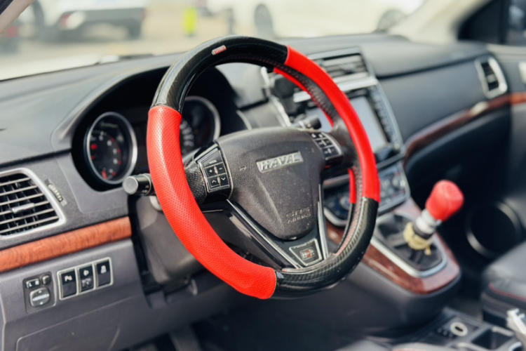 哈弗H6 2015款 改款 运动版 1.5T 手动两驱精英型车身外观6008