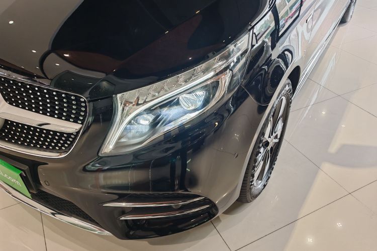 奔驰V级 2020款 V 260 L 长轴距豪华版局部细节36