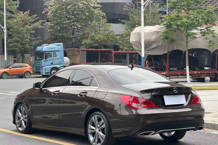 奔驰CLA 2016款 改款 CLA 200 动感型车身外观6012