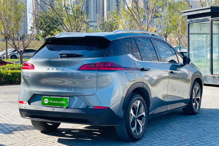 埃安 AION V 2022款 Plus 70 智享科技版 三元锂车身外观6005