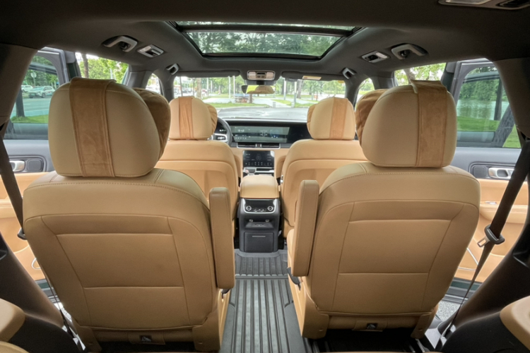 理想汽车 理想ONE 2021款 增程6座版中控内饰7002