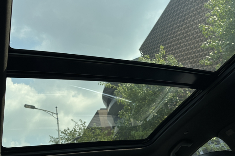 凯迪拉克XT5 2021款 28T 豪华型局部细节22