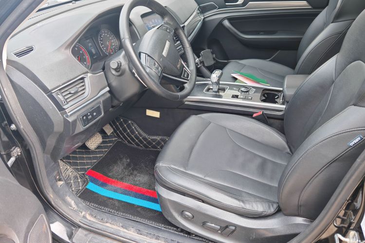 哈弗H6 2019款 运动版 1.5T 自动两驱精英型 国VI中控内饰7004