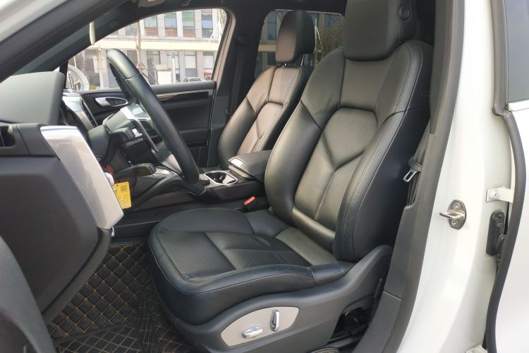 保时捷 2016款 Cayenne 3.0T局部细节19