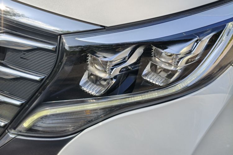 广汽传祺 传祺M8 2020款 领航款 390T 尊贵版车身外观6009