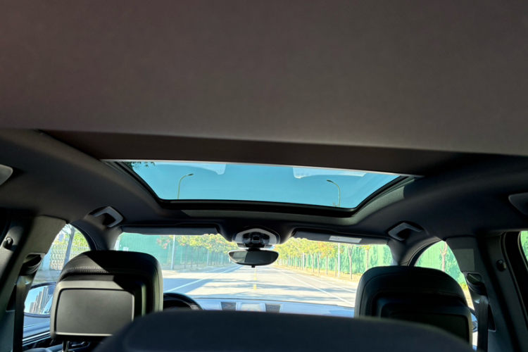 保时捷 2017款  Macan S 3.0T中控内饰7012