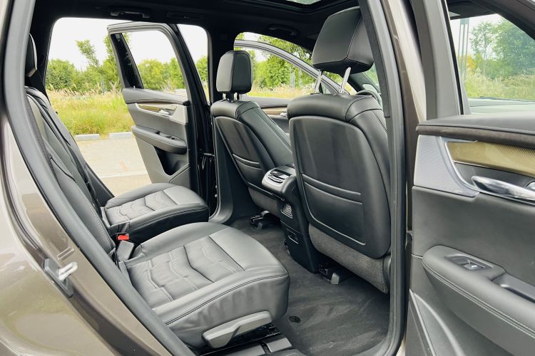 凯迪拉克XT6 2020款 28T 六座四驱铂金运动版中控内饰7004