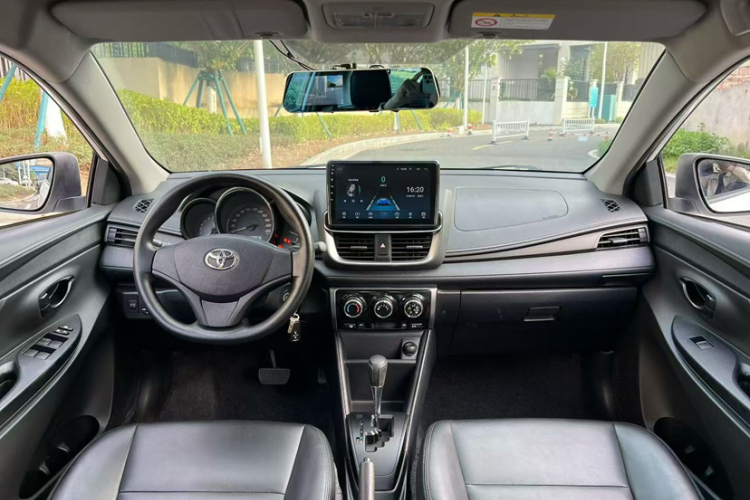 丰田 YARiS L 致炫 2020款 致炫X 1.5L CVT领先版中控内饰7002