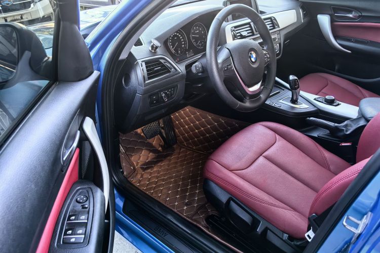 宝马1系(进口) 2016款 118i 领先型局部细节19