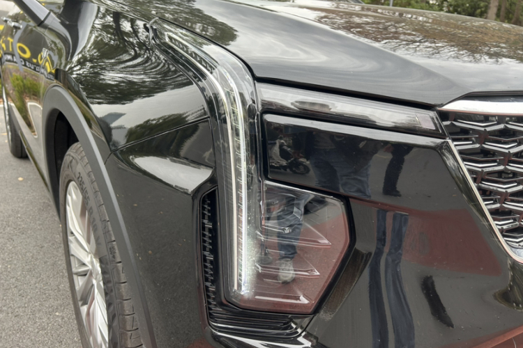 凯迪拉克XT4 2024款 改款 28T 两驱豪华型车身外观6014