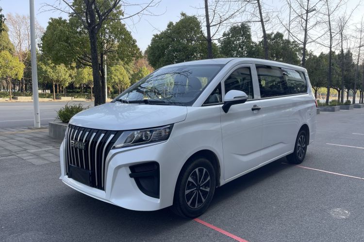 BAW北汽制造 锐胜王牌M7 2023款 2.0L 长轴创富型 9座车身外观6002