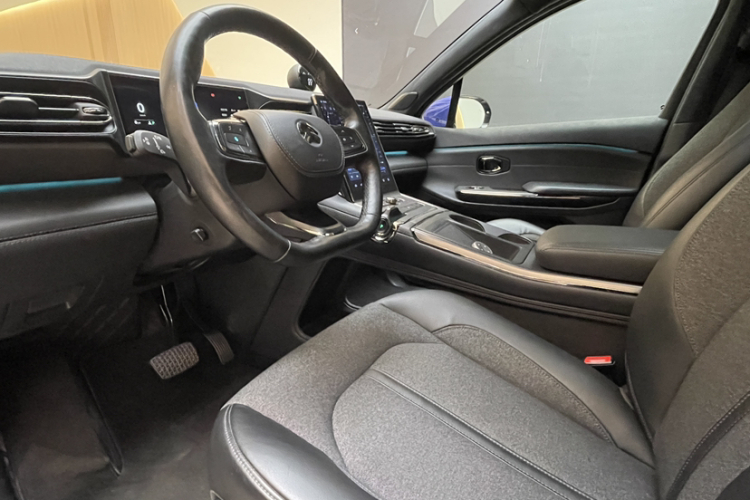 蔚来EC6 2020款 440KM 性能版中控内饰7009