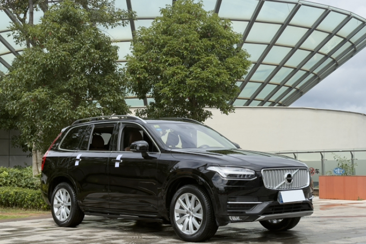 沃尔沃XC90 2018款 T6 智逸版 7座车身外观6006