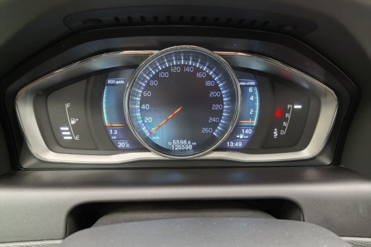 沃尔沃XC60 2016款 T5  智远版中控内饰15