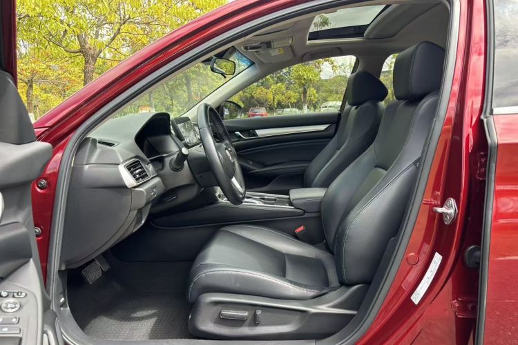 本田 雅阁 2018款 260TURBO 豪华版 国V中控内饰7004