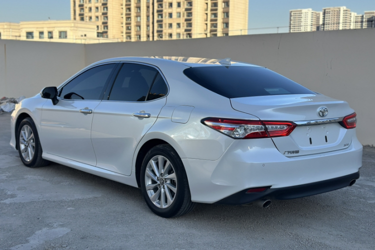 丰田 凯美瑞 2021款 2.0G 豪华版车身外观6004