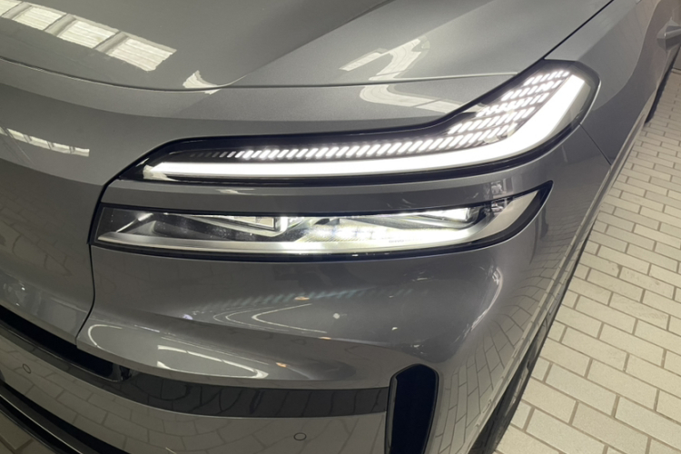 乐道L90 2025款 Max 六座版车身外观6007