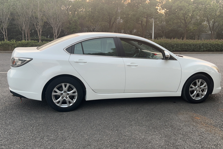 马自达 睿翼 2012款 2.0L 自动精英版车身外观6003