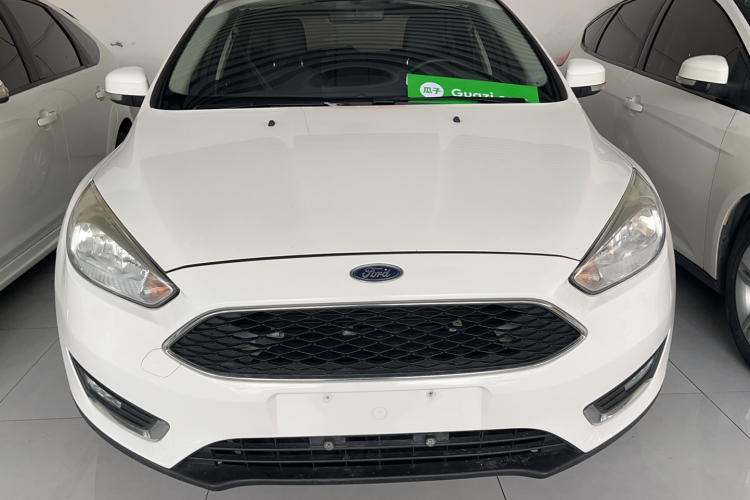 福特 福克斯 2017款 两厢 1.6L 手动风尚型智行版车身外观6002