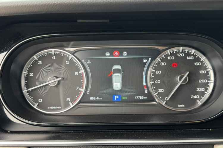 广汽传祺 传祺M6 2019款 270T DCT精英版（七座）国VI中控内饰15