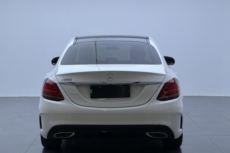 奔驰C级 2019款 C 260 运动版车身外观6008