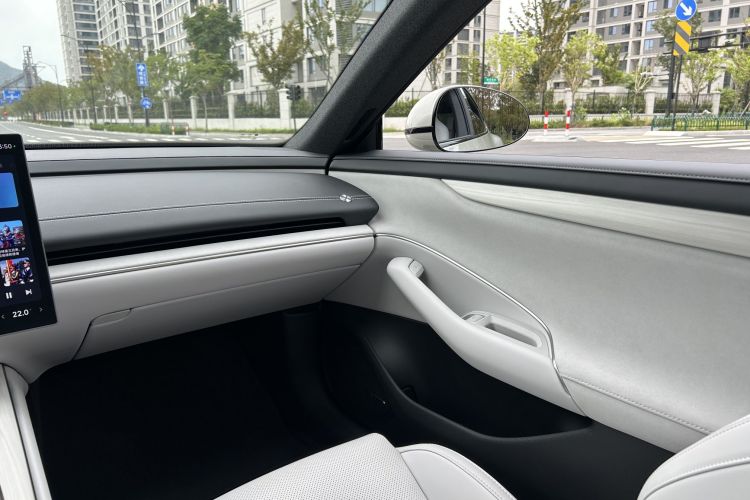 小米汽车 小米SU7 2024款 后驱超长续航高阶智驾Pro版中控内饰7003