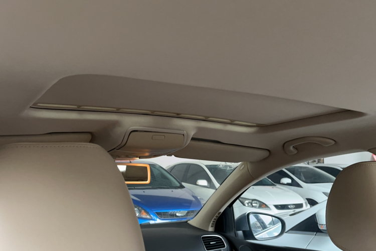 大众 高尔夫 2012款 1.4TSI 自动豪华型中控内饰7004