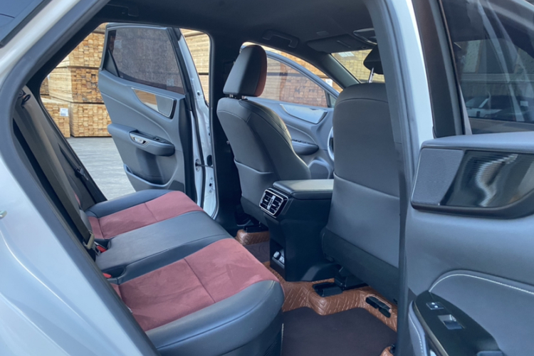 雷克萨斯NX 2023款 350h 前驱 创驰版中控内饰7003