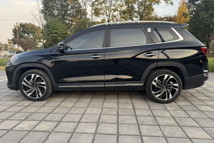 捷途X90 2020款 1.5T 手动影悦版 5座车身外观6003