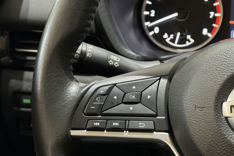 日产 轩逸 2021款 1.6L XL CVT悦享版中控内饰7005