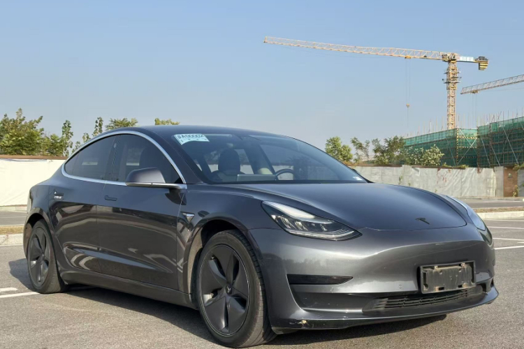 特斯拉 Model 3 2020款 标准续航后驱升级版车身外观6002