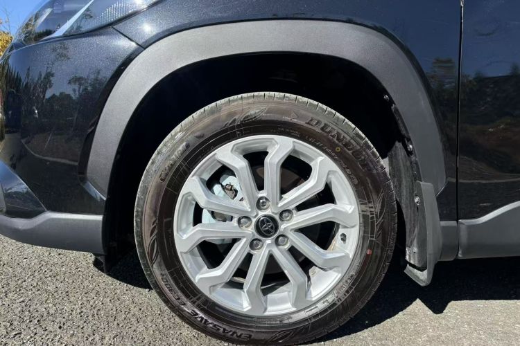 丰田 锋兰达 2024款 2.0L CVT精英plus版车身外观6006