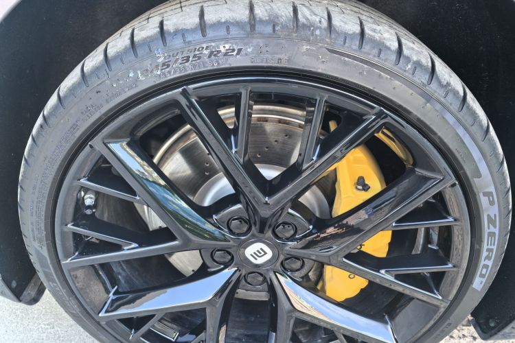 小米汽车 小米SU7 2024款 四驱超长续航高阶智驾Max版中控内饰7004