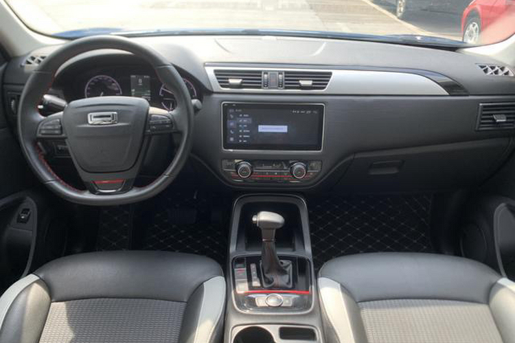 观致5 2018款 改款 1.6T 自动尊贵型中控内饰7001