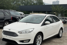 福特 福克斯 2015款 三厢 1.6L 手动风尚型