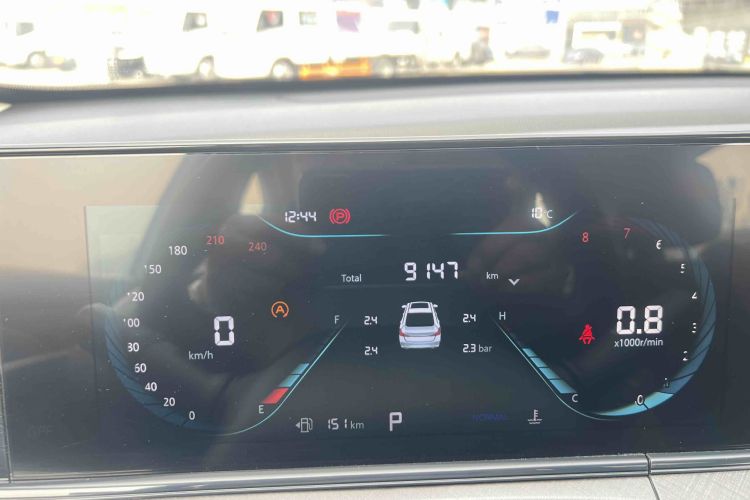 长安 逸动 2023款 畅享版 PLUS 蓝鲸NE 1.4T GDI DCT尊贵版中控内饰15