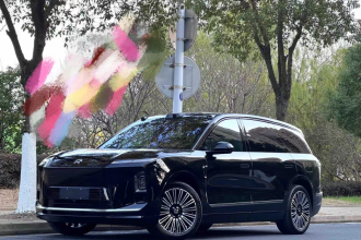 蔚来ES8 2026款 六座行政豪华版