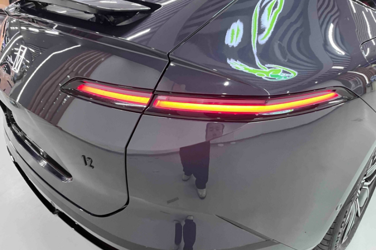 阿维塔12 2025款 Max增程版车身外观6001