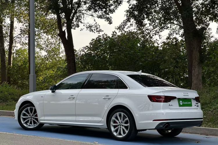奥迪A4L 2018款 30周年年型 45 TFSI quattro 个性运动版车身外观6004