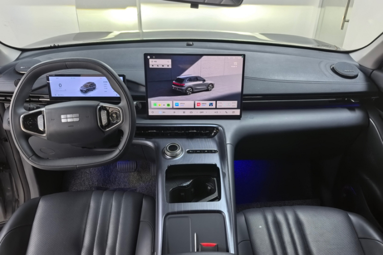 吉利银河 银河E5 2024款 530km 远航版中控内饰7004