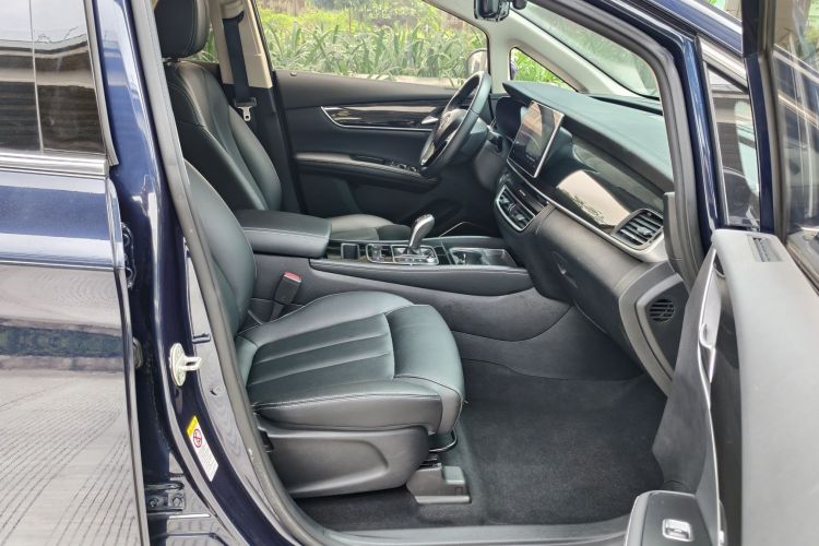 比亚迪 宋MAX 2019款 1.5T 自动智联睿逸天窗型 7座 国VI局部细节41