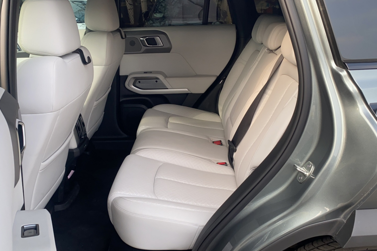 方程豹 钛3 2025款 501KM 后驱智驾Max版中控内饰7001