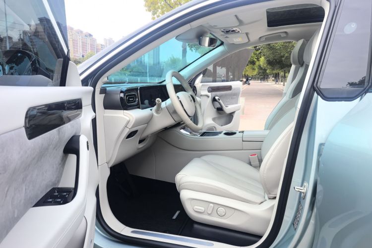 零跑汽车 零跑C11 2021款 尊享版中控内饰7001