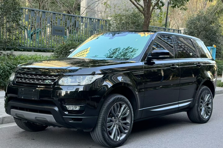 路虎 揽胜运动版 2017款 3.0 SC V6 SE车身外观6005