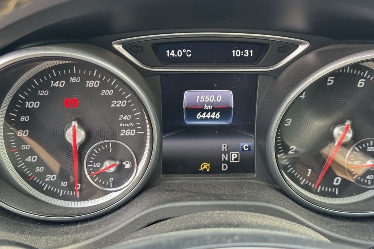 奔驰CLA 2017款 CLA 200 动感型局部细节9005